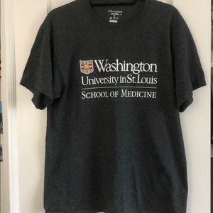 WashU t shirt like new